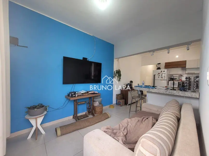 Foto 2 de Casa com 2 quartos para alugar, 180m2 em Igarape - MG