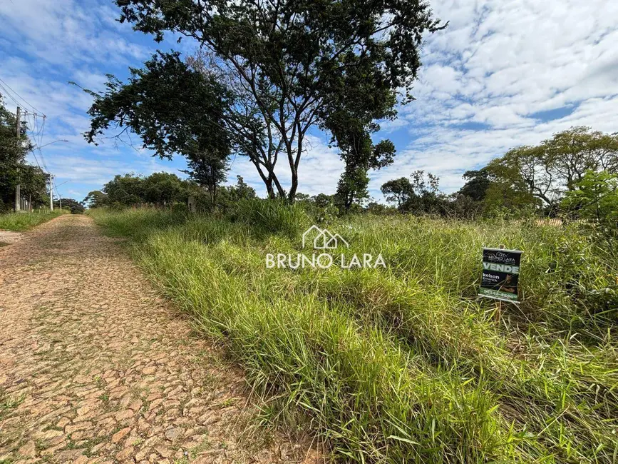 Foto 2 de Terreno / Lote à venda, 1000m2 em Igarape - MG