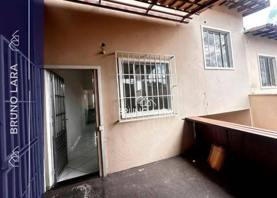 Foto 1 de Casa com 2 quartos à venda, 120m2 em Campos Elíseos, Betim - MG