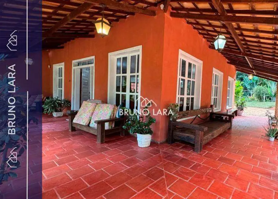 Foto 1 de Sítio / Rancho com 6 quartos à venda, 40000m2 em Itatiaiucu - MG