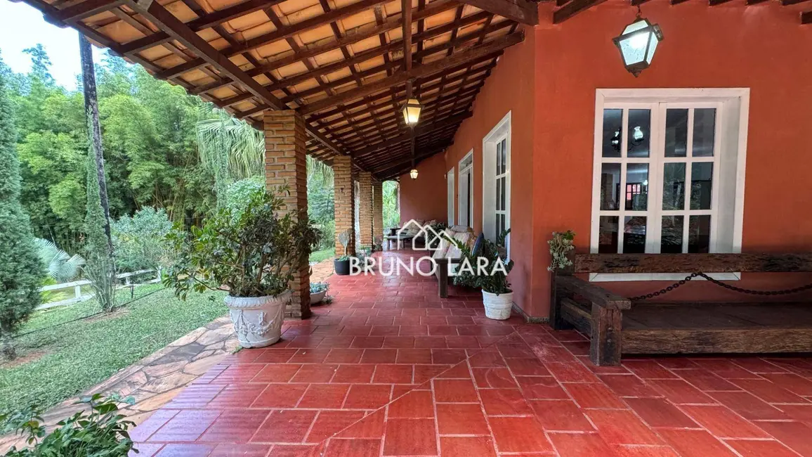 Foto 9 de Sítio / Rancho com 6 quartos à venda, 40000m2 em Itatiaiucu - MG