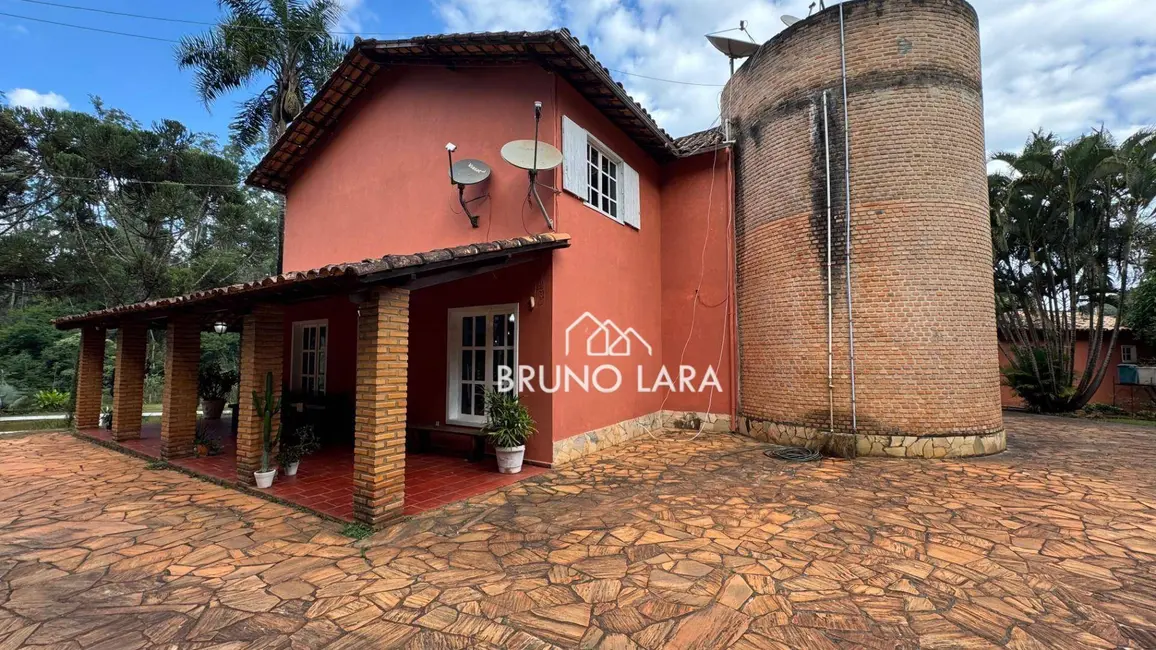 Foto 7 de Sítio / Rancho com 6 quartos à venda, 40000m2 em Itatiaiucu - MG