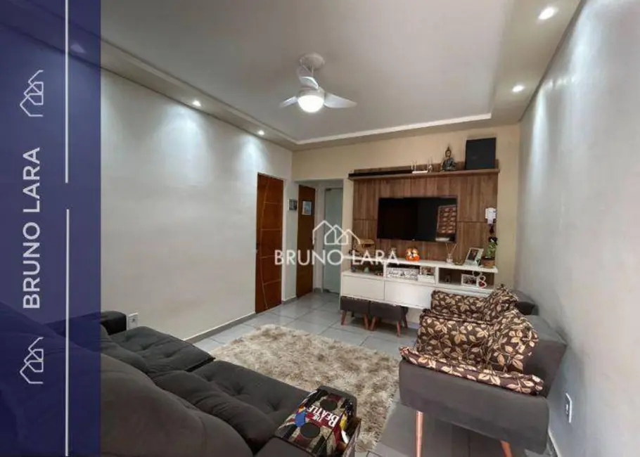 Foto 1 de Casa com 2 quartos à venda, 180m2 em Sao Joaquim De Bicas - MG