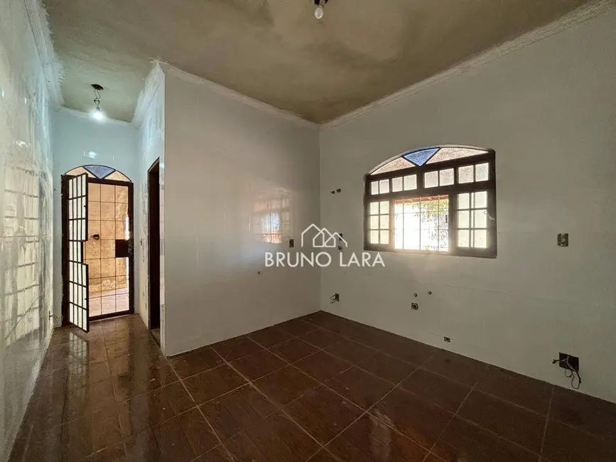 Foto 9 de Casa com 6 quartos à venda, 1000m2 em Igarape - MG