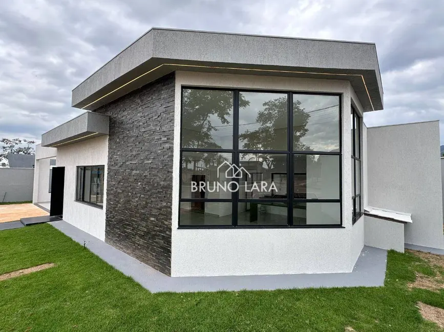 Foto 2 de Casa de Condomínio com 3 quartos à venda, 360m2 em Igarape - MG