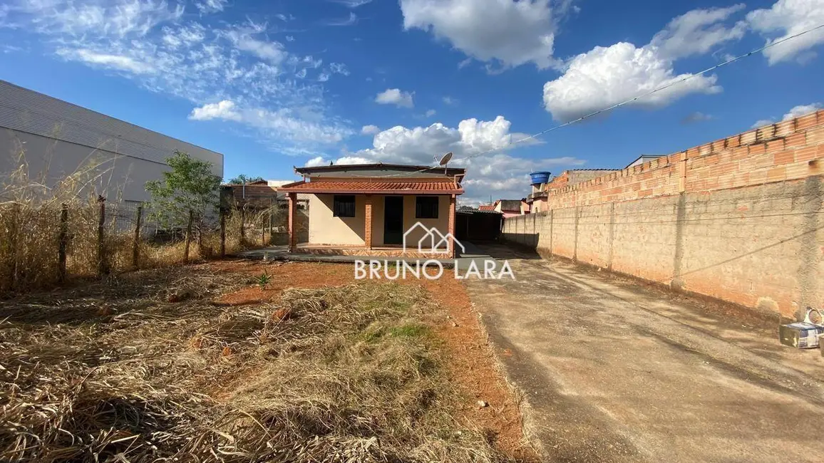 Casa com 4 quartos para alugar, 200m2 em Igarape - MG - imagem 3 Foto 3 de Casa com 4 quartos para alugar, 200m2 em Igarape - MG