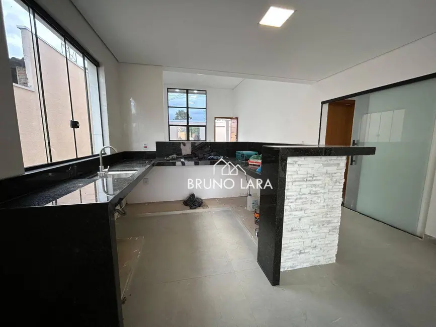 Foto 4 de Casa com 3 quartos à venda, 360m2 em Igarape - MG