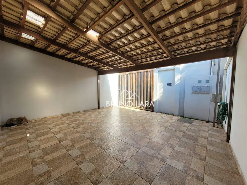 Casa com 3 quartos para alugar, 180m2 em Igarape - MG - imagem 2 Foto 2 de Casa com 3 quartos para alugar, 180m2 em Igarape - MG