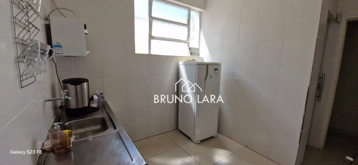 Sala Comercial para alugar, 360m2 em Centro, Betim - MG - imagem 7 Foto 7 de Sala Comercial para alugar, 360m2 em Centro, Betim - MG