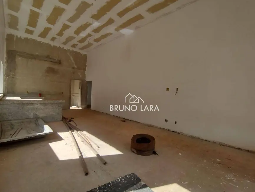 Foto 8 de Casa com 3 quartos à venda, 1000m2 em Mario Campos - MG