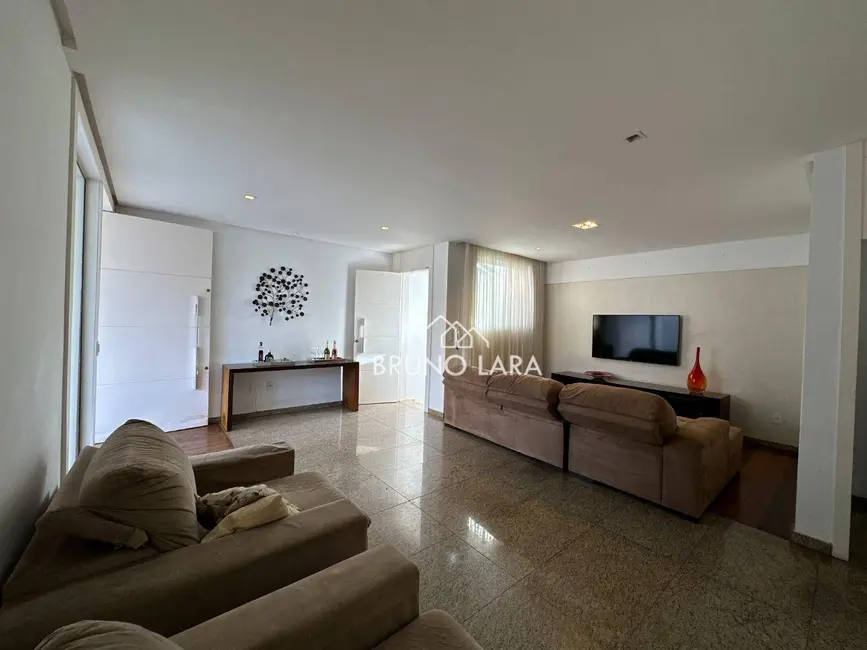 Casa com 3 quartos para alugar, 360m2 em Igarape - MG - imagem 8 Foto 8 de Casa com 3 quartos para alugar, 360m2 em Igarape - MG