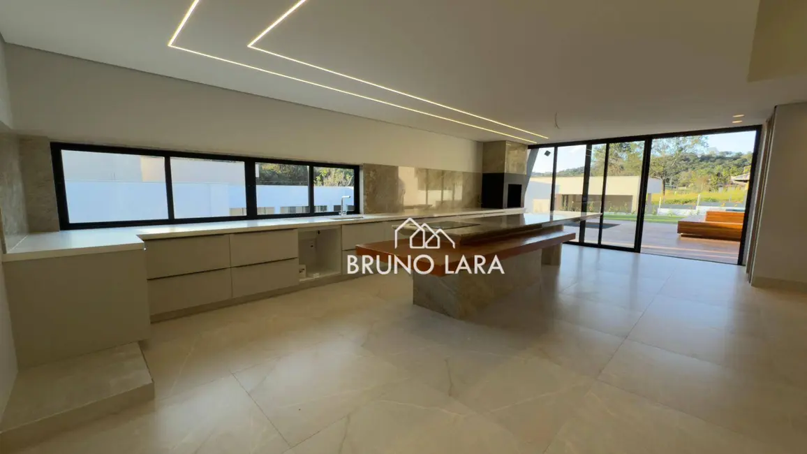 Foto 9 de Casa com 4 quartos à venda, 1000m2 em Vianópolis, Betim - MG