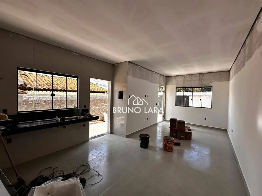 Foto 5 de Casa com 2 quartos à venda, 180m2 em Sao Joaquim De Bicas - MG