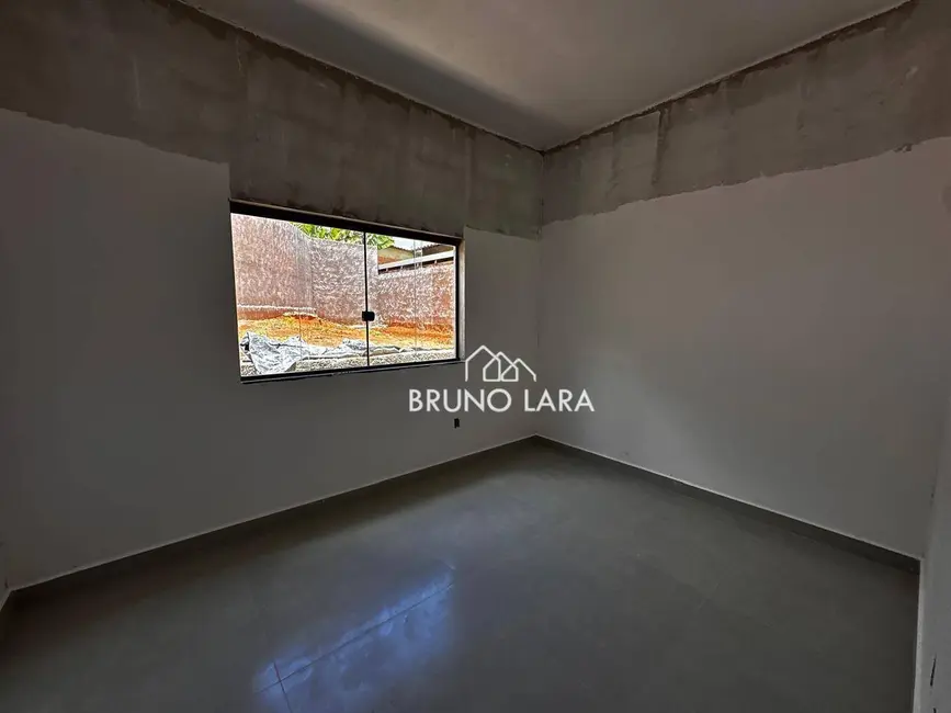 Foto 3 de Casa com 2 quartos à venda, 180m2 em Sao Joaquim De Bicas - MG