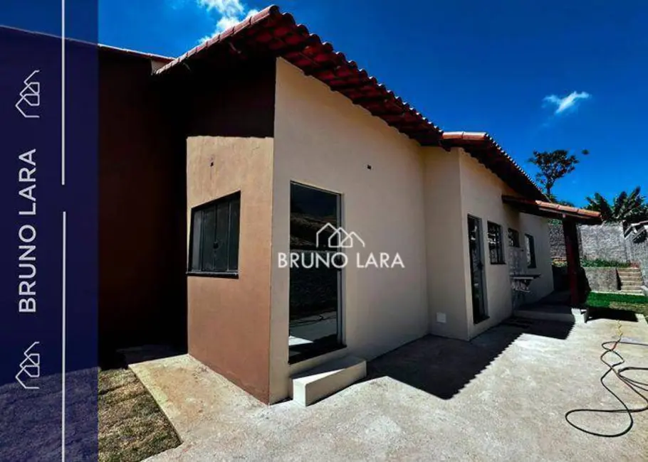 Foto 1 de Casa com 2 quartos à venda, 180m2 em Sao Joaquim De Bicas - MG