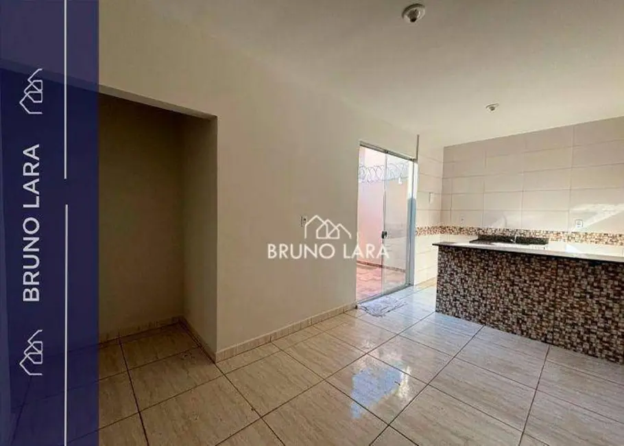 Foto 1 de Casa com 2 quartos à venda, 90m2 em Igarape - MG