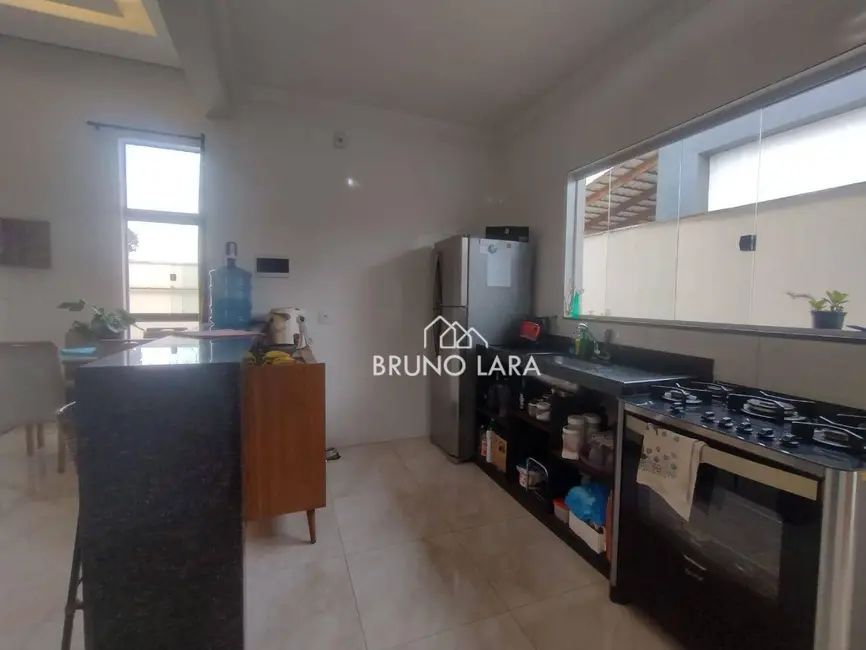 Casa com 3 quartos à venda, 200m2 em Tereza Cristina, Sao Joaquim De Bicas - MG - imagem 9 Foto 9 de Casa com 3 quartos à venda, 200m2 em Tereza Cristina, Sao Joaquim De Bicas - MG