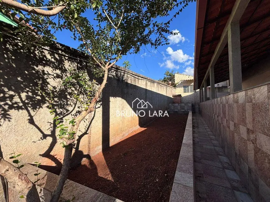 Foto 3 de Casa com 3 quartos para alugar, 540m2 em Igarape - MG