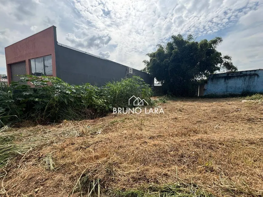 Foto 2 de Terreno / Lote à venda, 450m2 em Igarape - MG