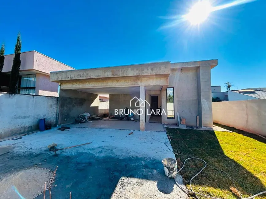 Foto 1 de Casa de Condomínio com 3 quartos à venda, 360m2 em Igarape - MG