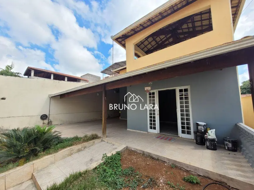 Foto 2 de Casa com 4 quartos para alugar, 360m2 em Igarape - MG