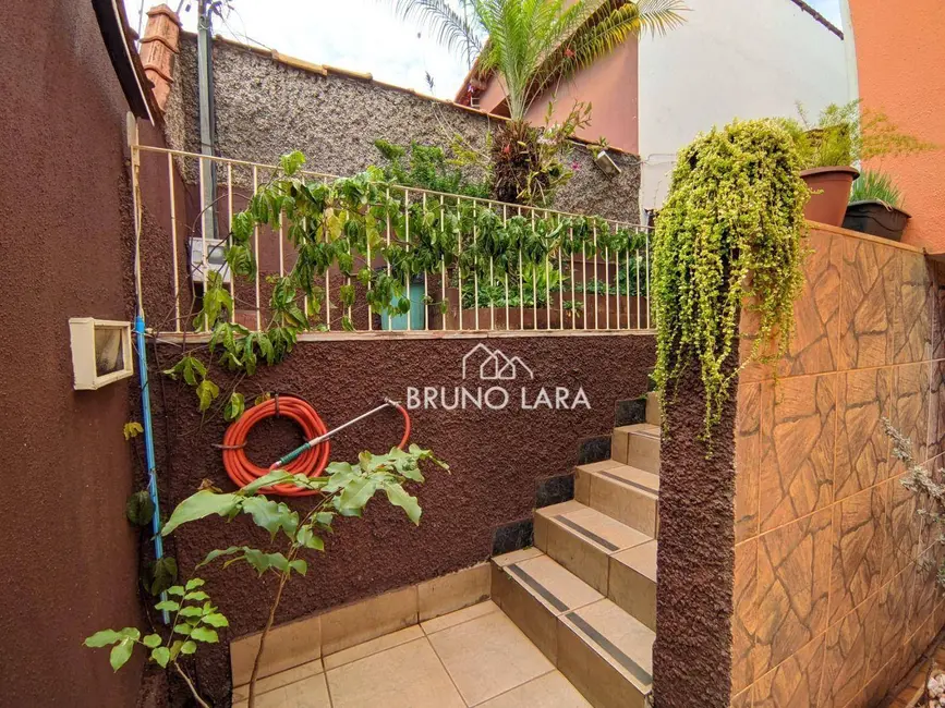 Foto 4 de Casa com 3 quartos à venda, 180m2 em Igarape - MG