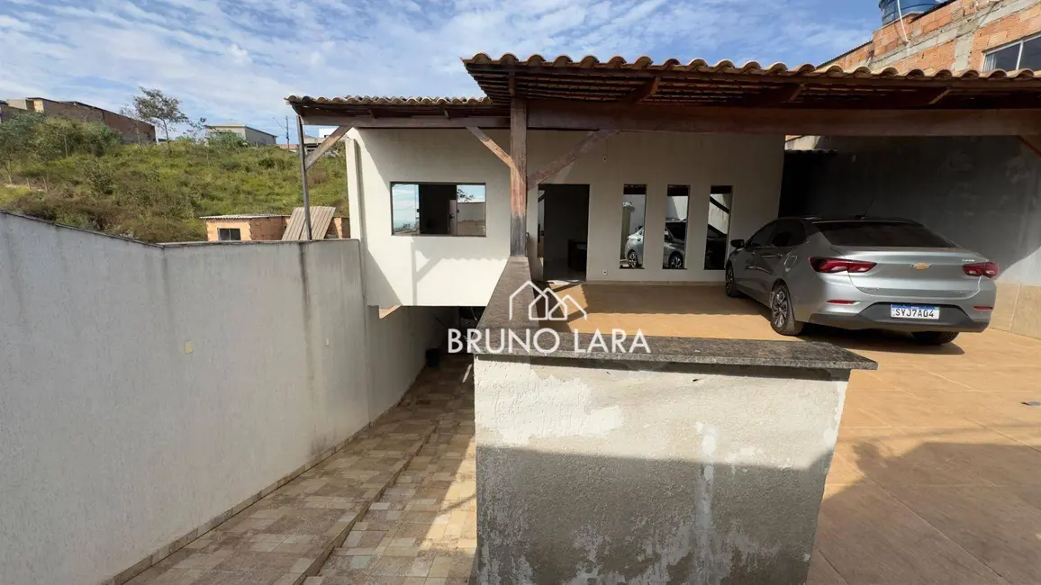 Foto 2 de Casa com 3 quartos à venda, 300m2 em Sao Joaquim De Bicas - MG