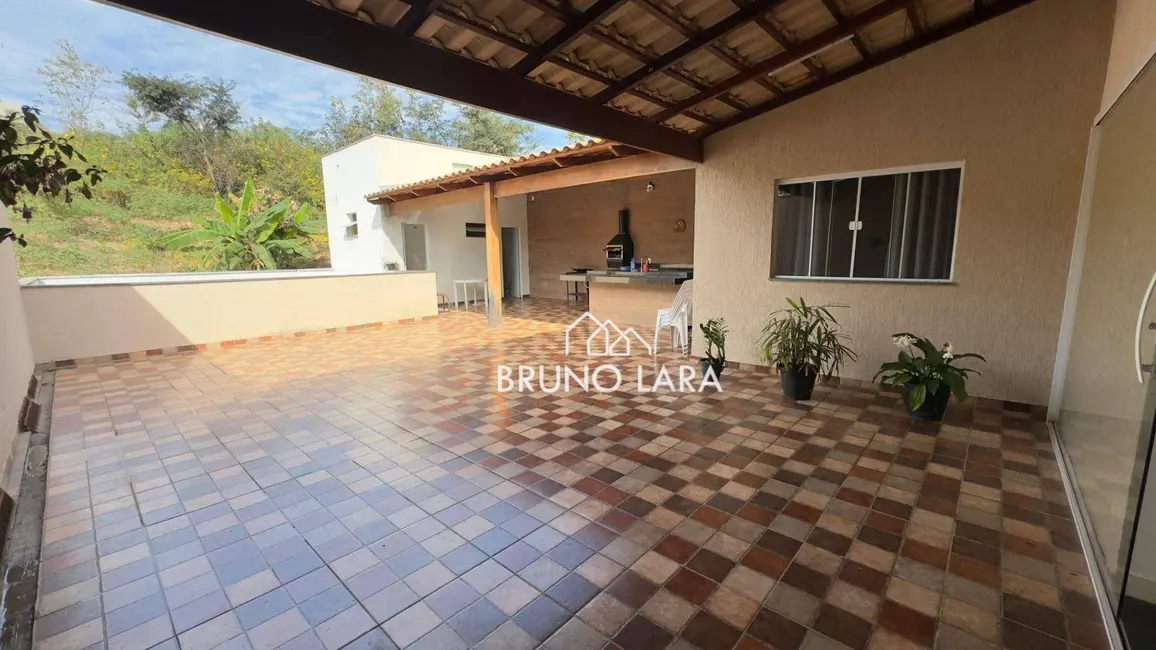 Casa com 3 quartos à venda, 300m2 em Sao Joaquim De Bicas - MG - imagem 4 Foto 4 de Casa com 3 quartos à venda, 300m2 em Sao Joaquim De Bicas - MG