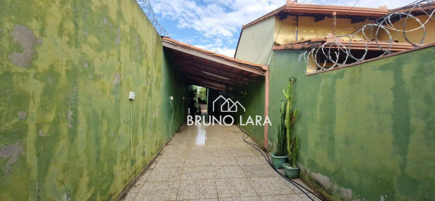 Foto 5 de Casa com 3 quartos à venda, 193m2 em Sao Joaquim De Bicas - MG