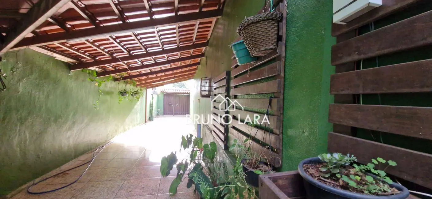 Foto 3 de Casa com 3 quartos à venda, 193m2 em Sao Joaquim De Bicas - MG