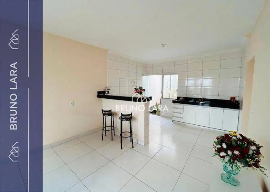 Foto 1 de Casa com 2 quartos à venda, 130m2 em Igarape - MG