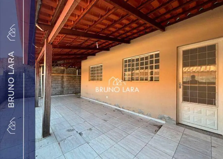 Foto 1 de Casa com 2 quartos à venda, 60m2 em Igarape - MG