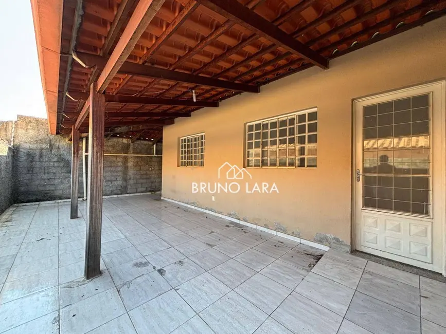 Foto 2 de Casa com 2 quartos à venda, 60m2 em Igarape - MG
