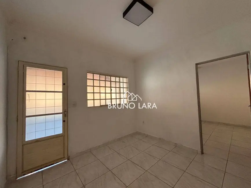 Foto 4 de Casa com 2 quartos à venda, 60m2 em Igarape - MG