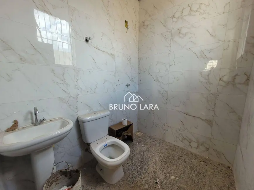 Loja para alugar, 480m2 em Centro, Igarape - MG - imagem 8 Foto 8 de Loja para alugar, 480m2 em Centro, Igarape - MG