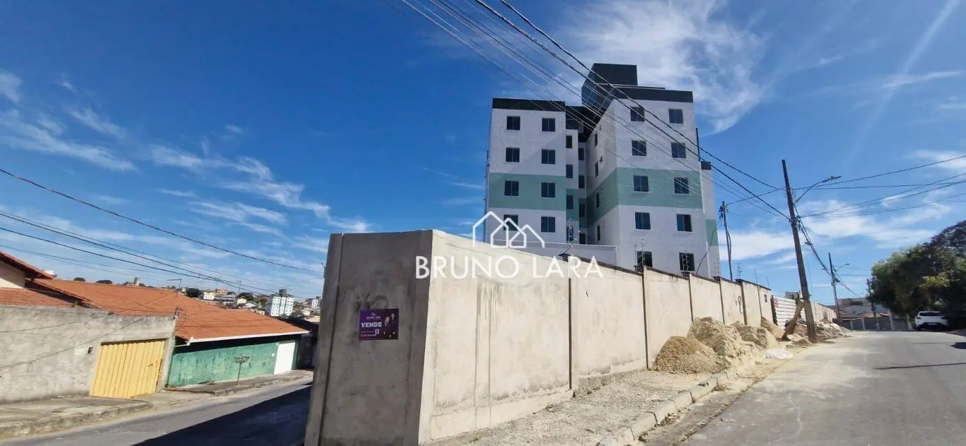 Foto 2 de Apartamento com 2 quartos à venda, 39m2 em Senhora das Graças, Betim - MG