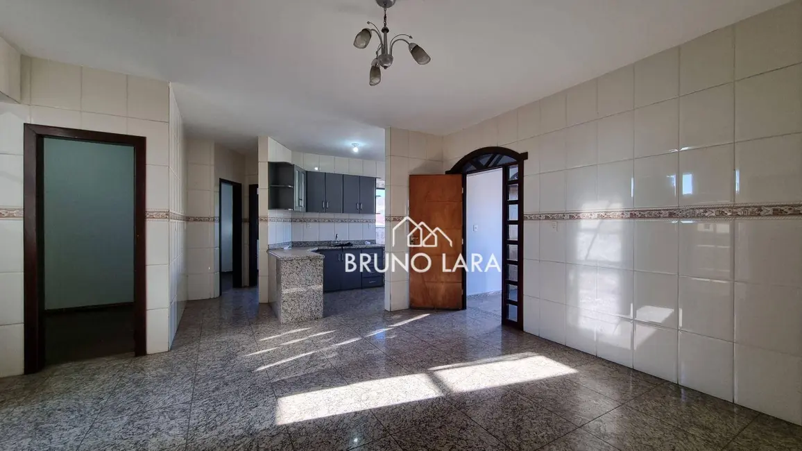 Foto 7 de Casa com 6 quartos para alugar, 360m2 em Centro, Igarape - MG