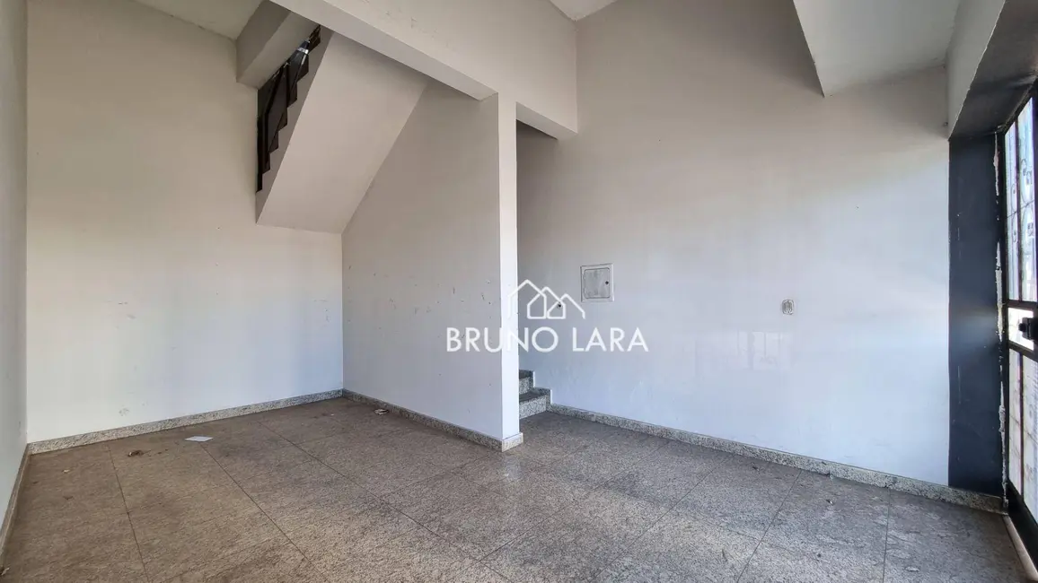 Foto 2 de Casa com 6 quartos para alugar, 360m2 em Centro, Igarape - MG