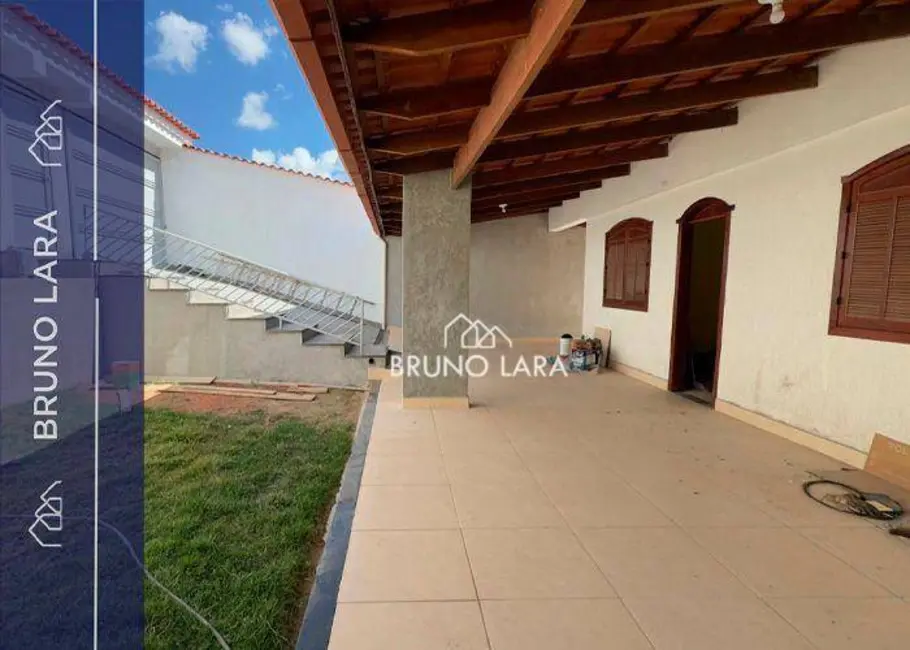 Foto 1 de Casa com 3 quartos à venda, 360m2 em Igarape - MG