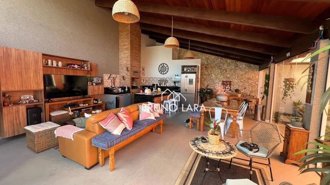 Foto 2 de Casa com 3 quartos à venda, 540m2 em Igarape - MG