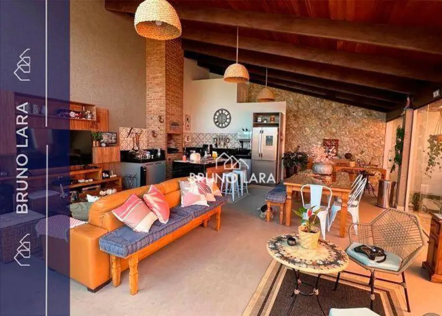 Foto 1 de Casa com 3 quartos à venda, 540m2 em Igarape - MG