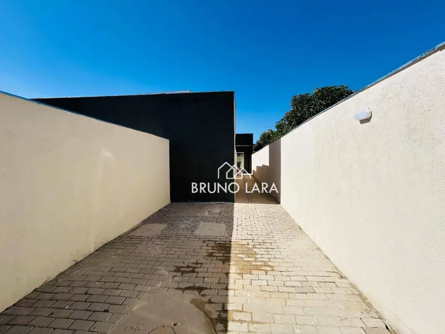 Foto 3 de Casa com 2 quartos à venda, 120m2 em Sao Joaquim De Bicas - MG