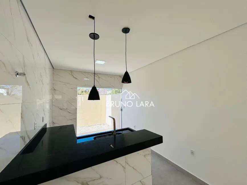 Foto 5 de Casa com 2 quartos à venda, 120m2 em Sao Joaquim De Bicas - MG