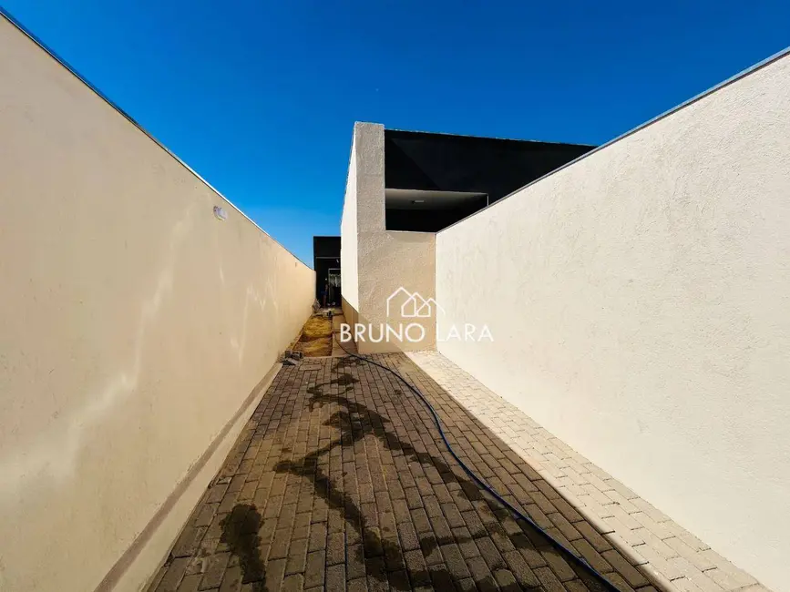 Casa com 2 quartos à venda, 120m2 em Sao Joaquim De Bicas - MG - imagem 3 Foto 3 de Casa com 2 quartos à venda, 120m2 em Sao Joaquim De Bicas - MG