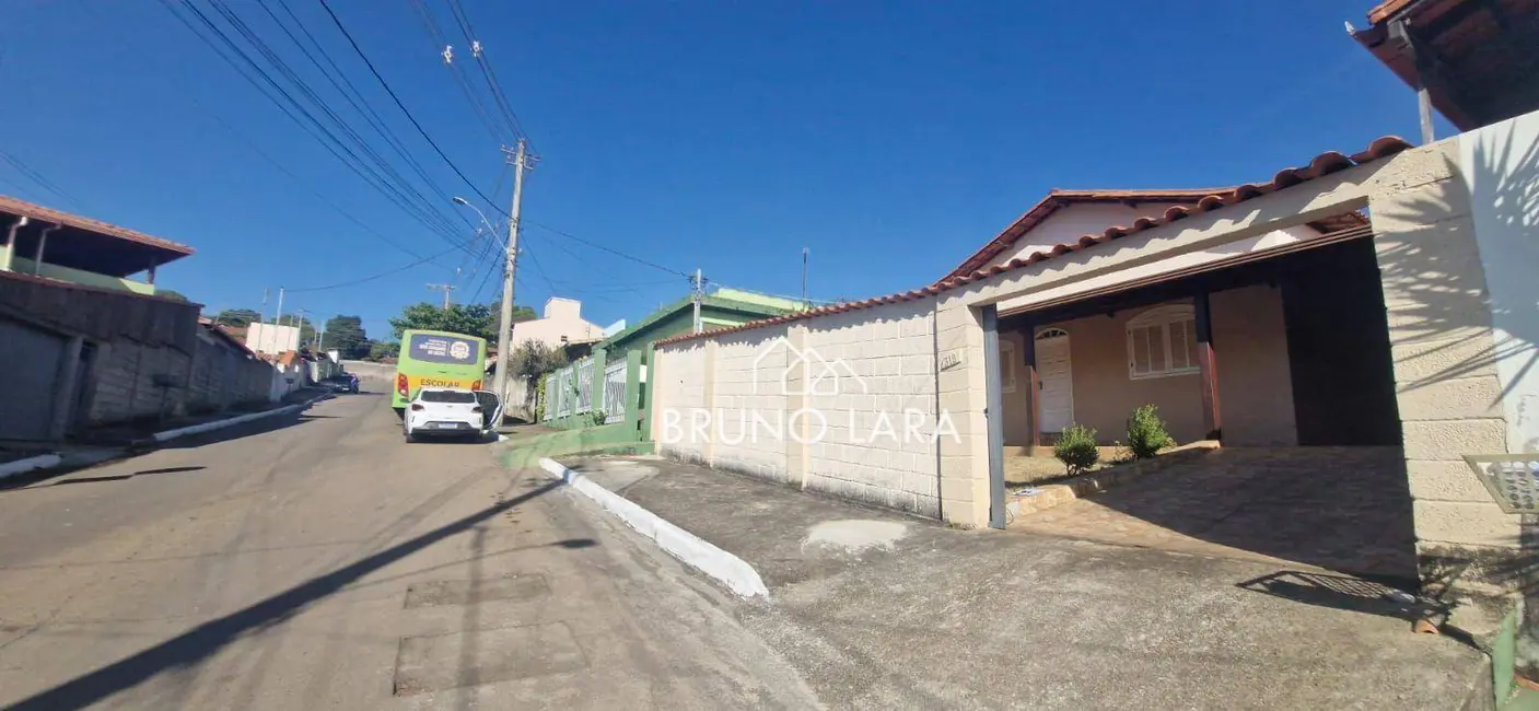 Foto 2 de Casa com 2 quartos para alugar, 360m2 em Sao Joaquim De Bicas - MG