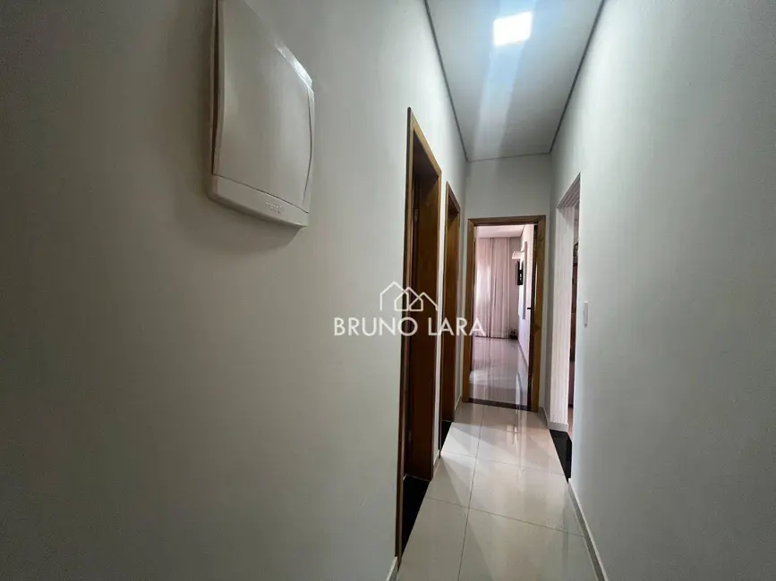 Foto 8 de Casa com 3 quartos à venda, 360m2 em Igarape - MG