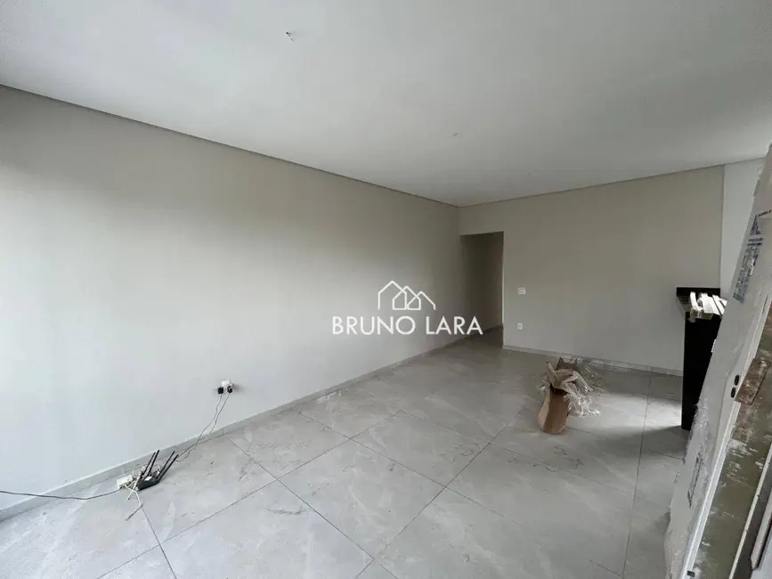 Foto 2 de Casa com 3 quartos à venda, 180m2 em Betim - MG