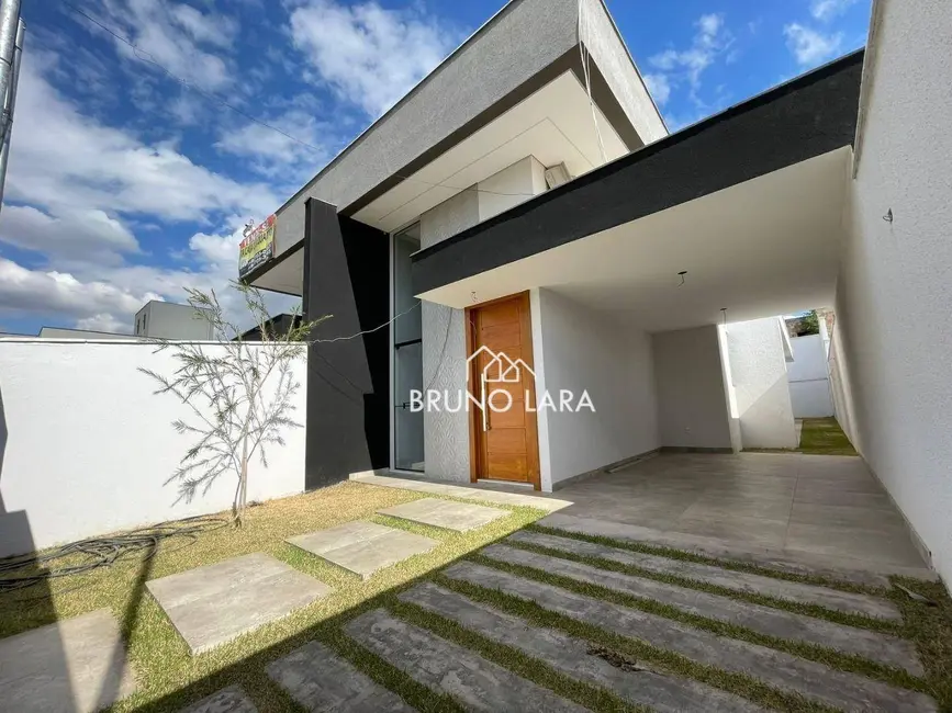 Foto 1 de Casa com 2 quartos à venda, 180m2 em Guarujá Mansões, Betim - MG