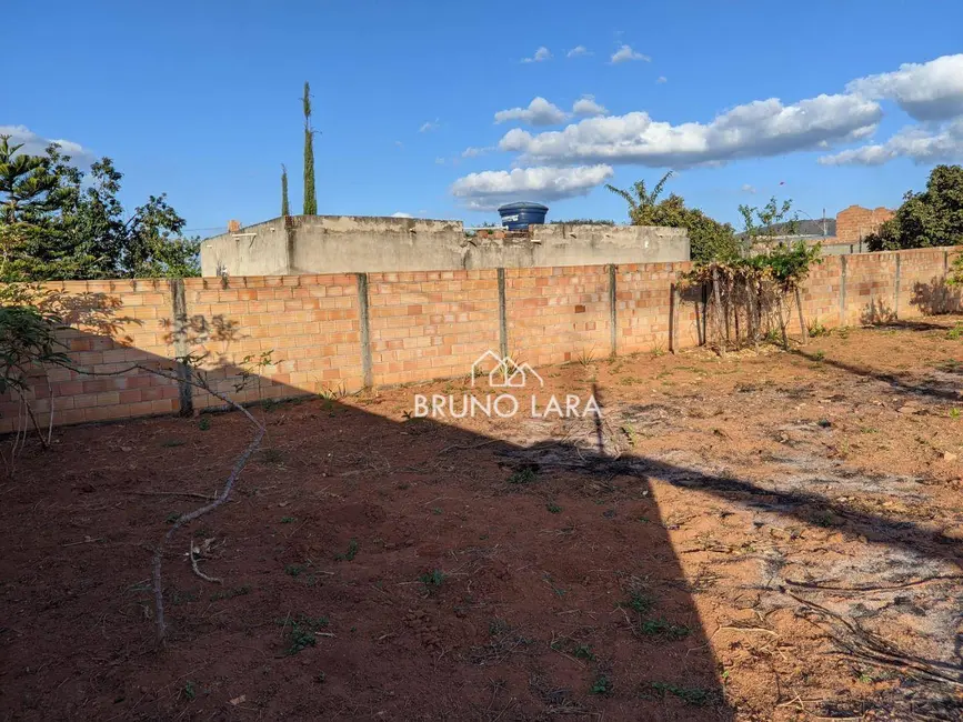 Casa com 2 quartos à venda, 720m2 em Igarape - MG - imagem 3 Foto 3 de Casa com 2 quartos à venda, 720m2 em Igarape - MG