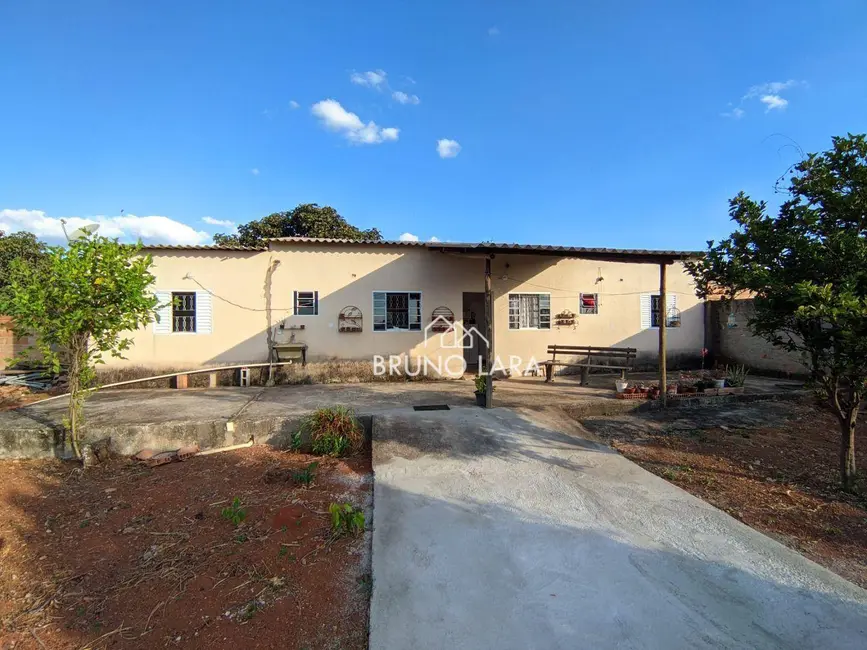 Casa com 2 quartos à venda, 720m2 em Igarape - MG - imagem 2 Foto 2 de Casa com 2 quartos à venda, 720m2 em Igarape - MG